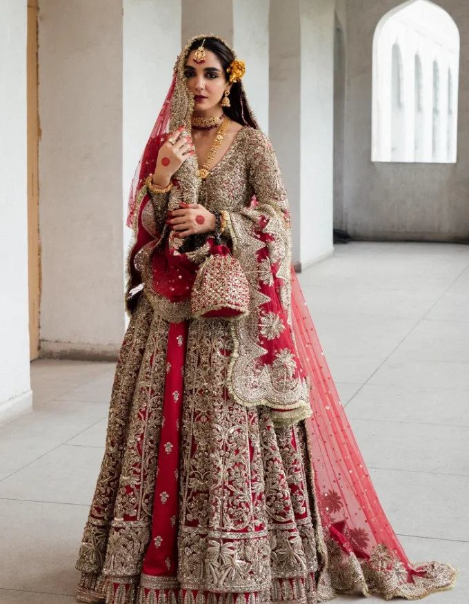 Maya Ali wearing Mohagni