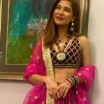 Sonya Hussyn Dressed for Tich button promotion in a sour saree by Ayesha Shoaib Malik